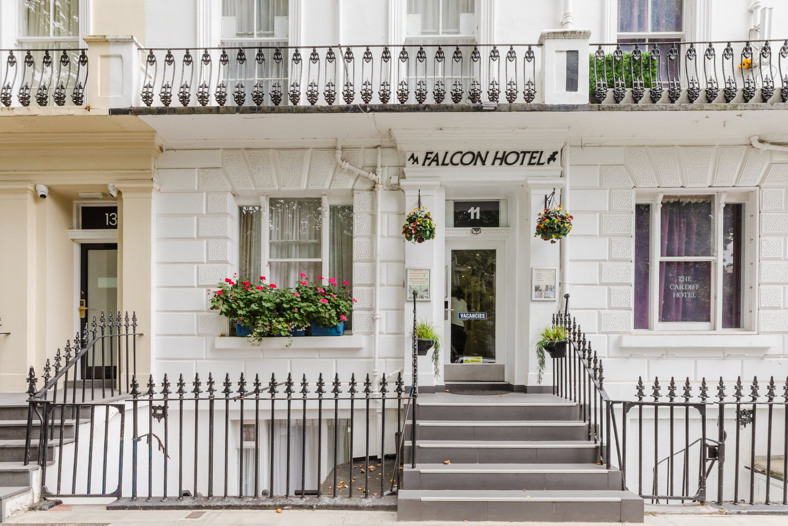 Falcon Hotel